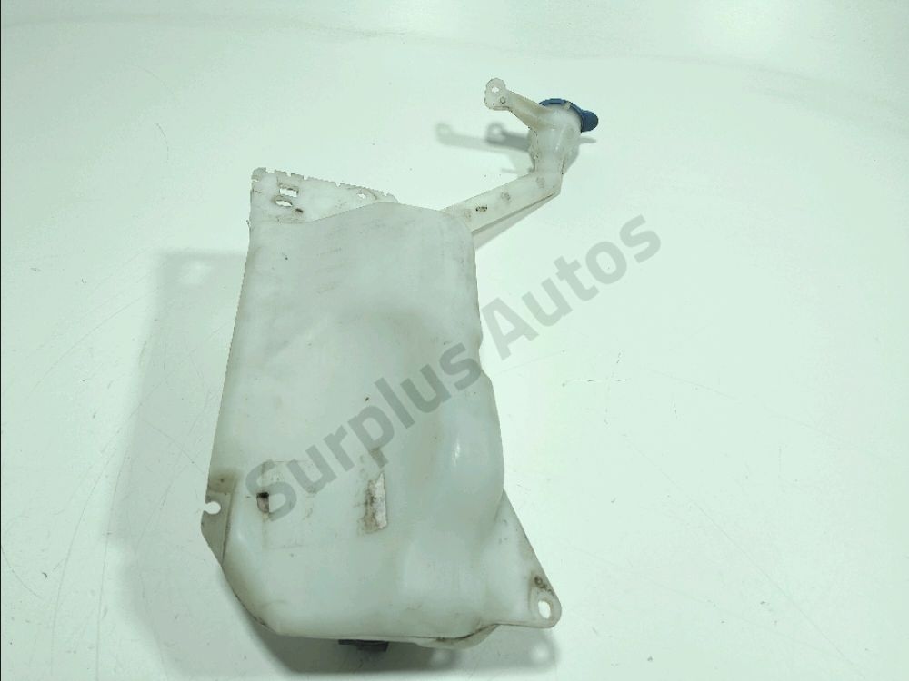 Réservoir de lave glace avant
