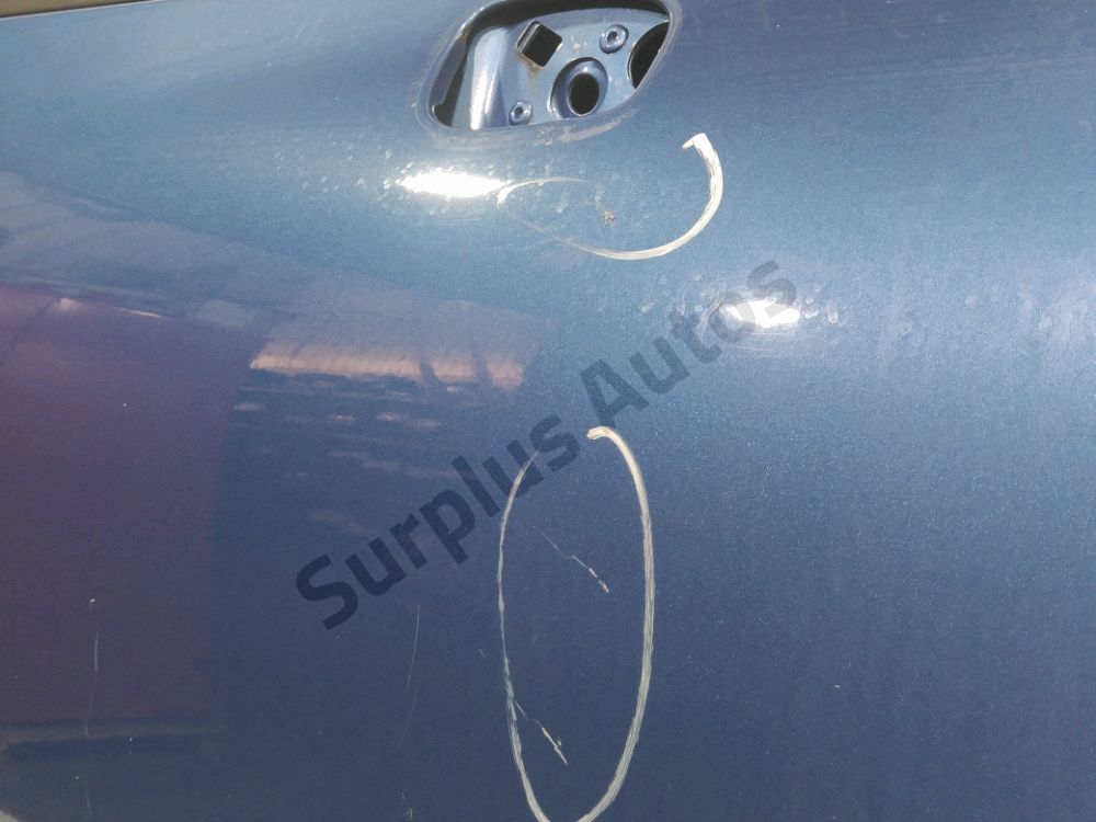 Porte avant droite