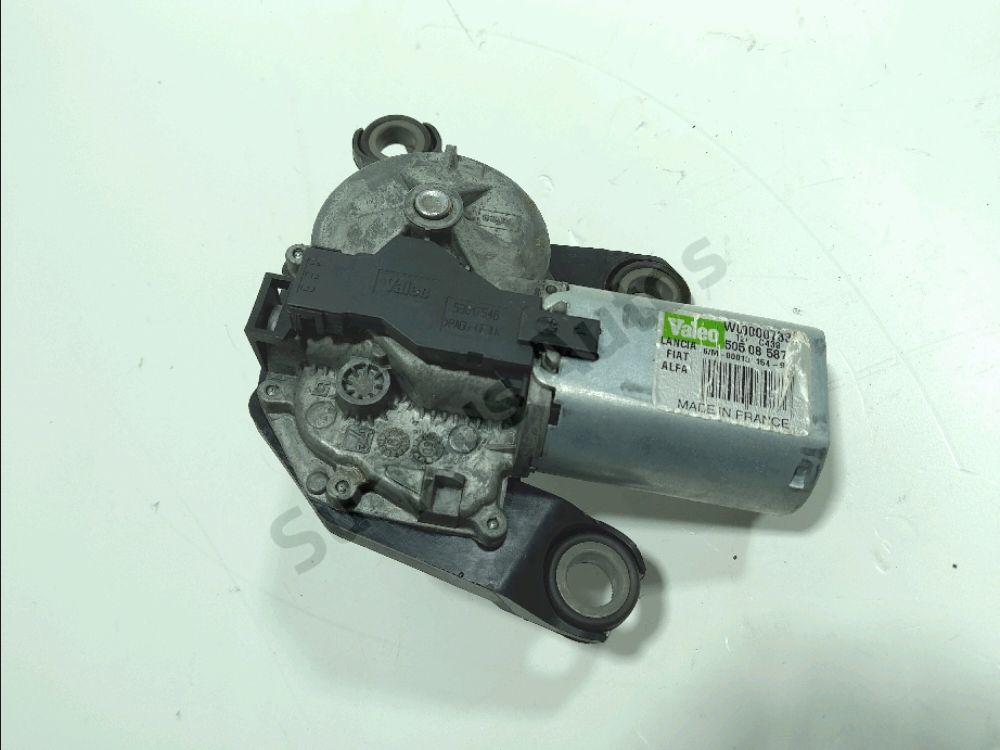 Moteur d'essuie glace arrière