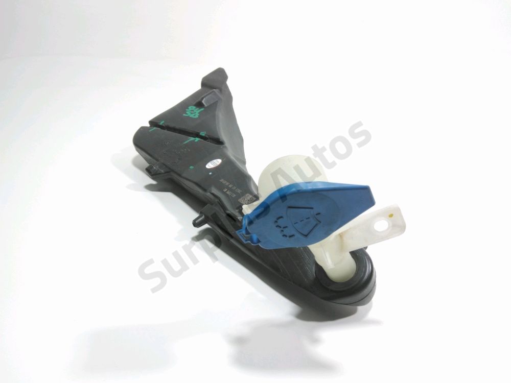 Réservoir de lave glace avant