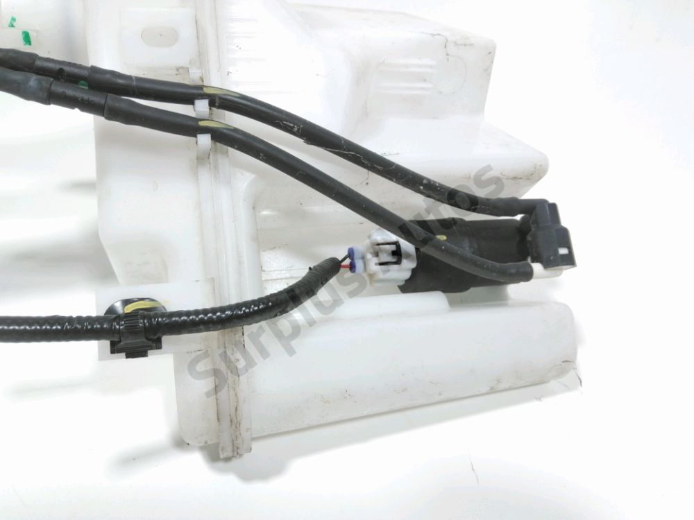 Réservoir de lave glace avant