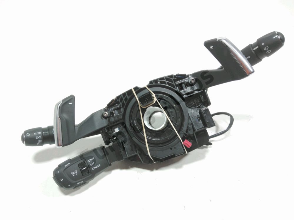 Commande sous-volant