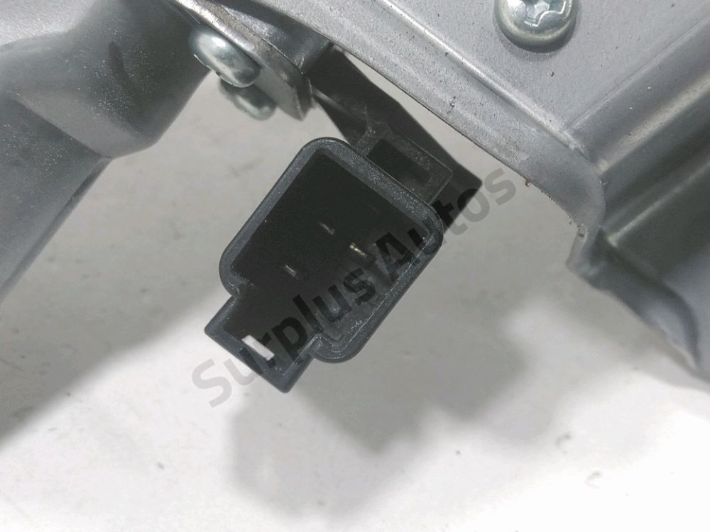 Moteur d'essuie glace arrière