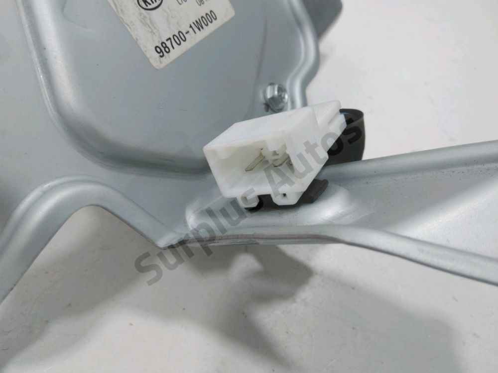Moteur d'essuie glace arrière