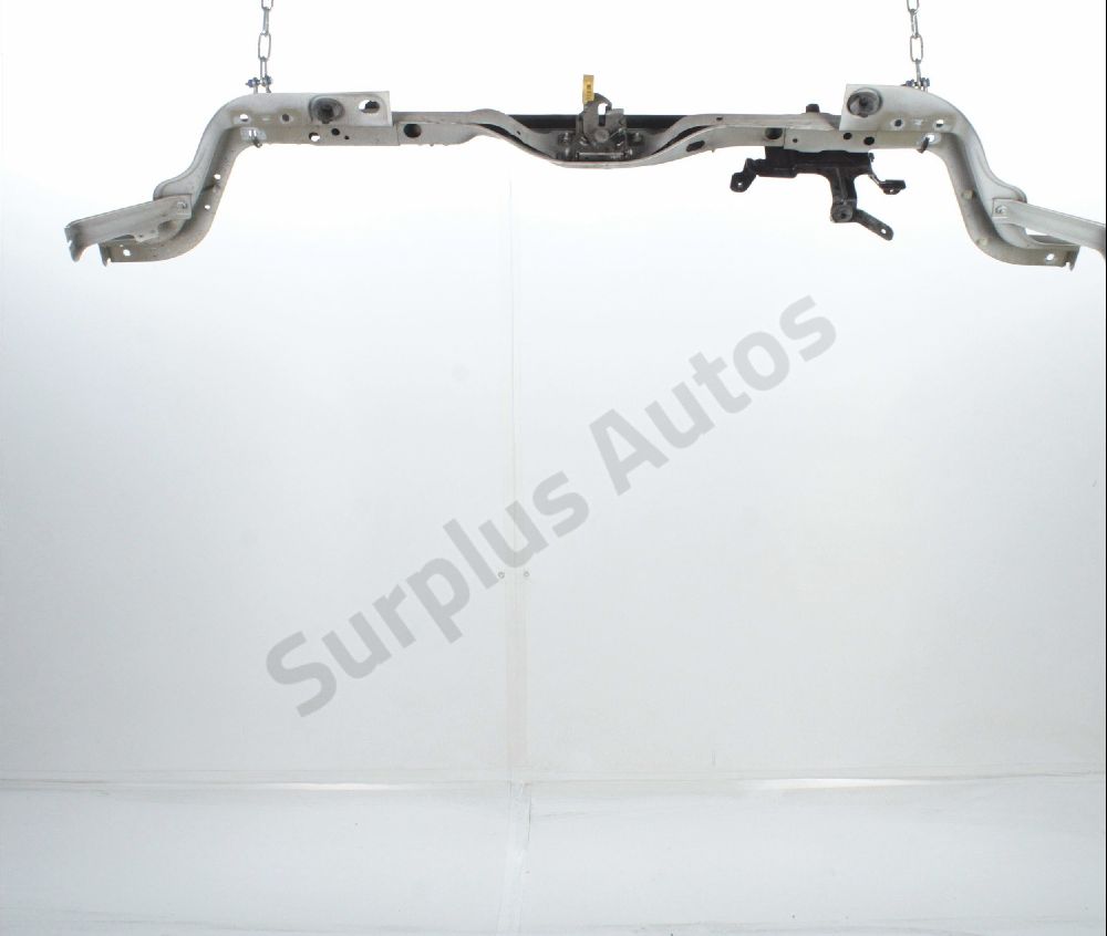 Traverse supérieure armature avant