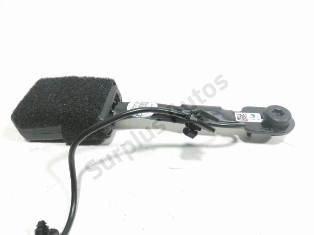 Ancrage ceinture avant droit