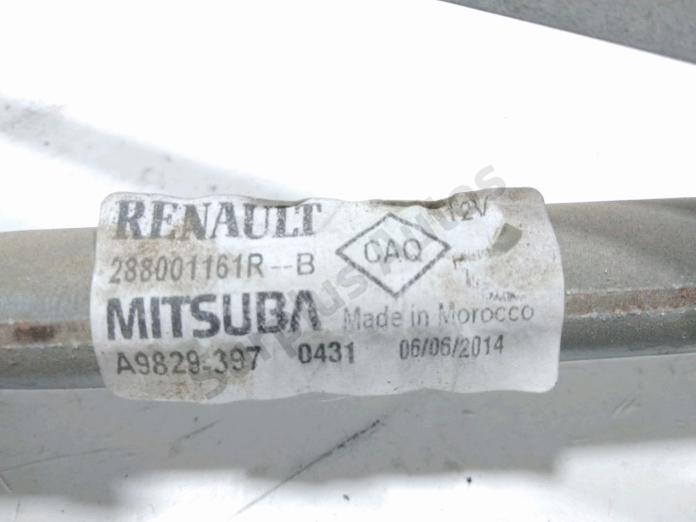 Mécanisme + moteur d'essuie glace avant