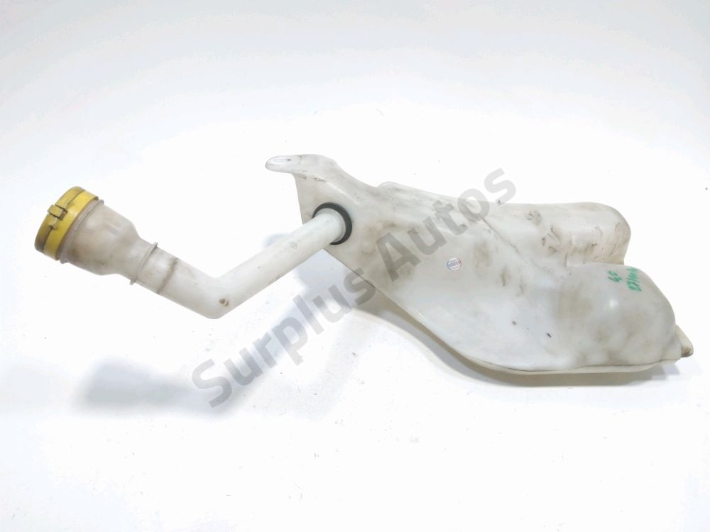 Réservoir de lave glace avant