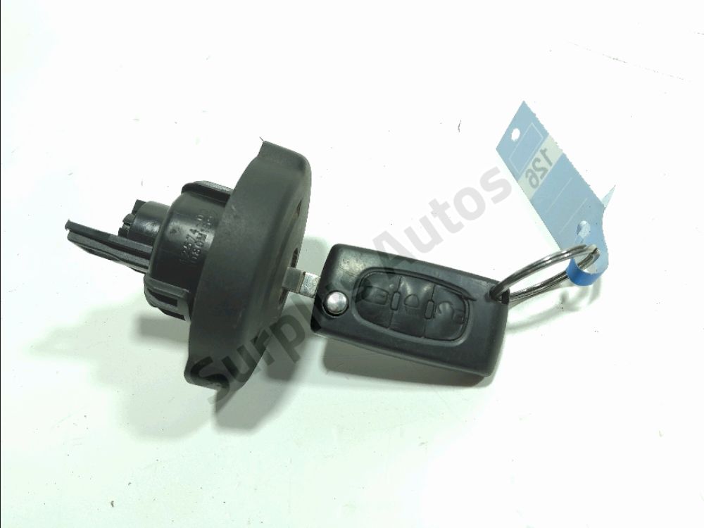Bouchon de réservoir à carburant