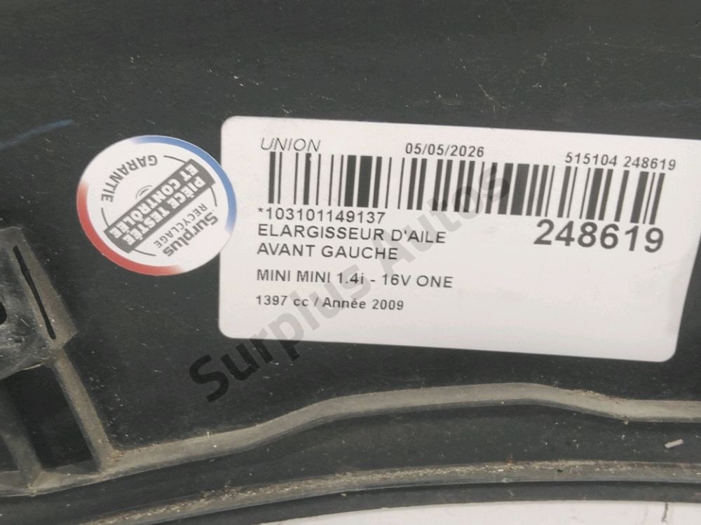 Elargisseur d'aile avant gauche
