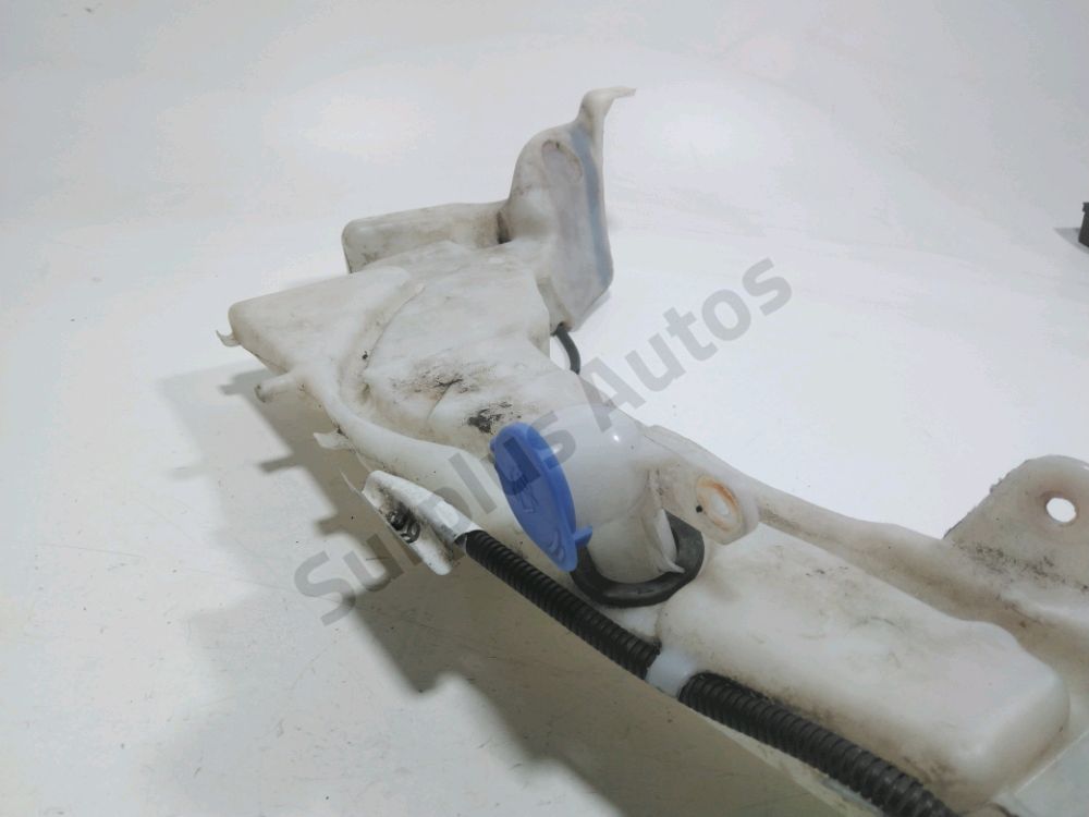 Réservoir de lave glace avant