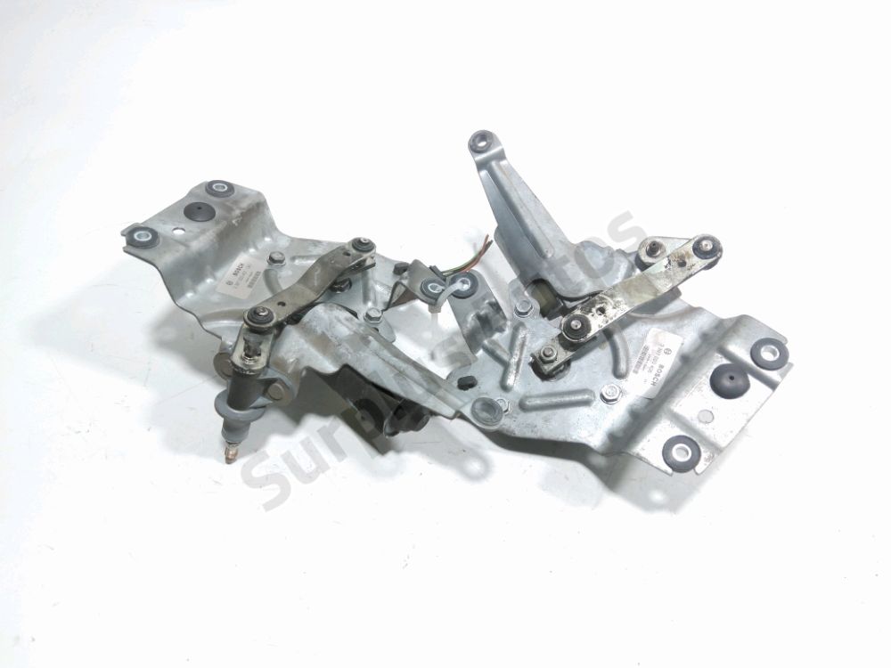 Moteur d'essuie glace arrière