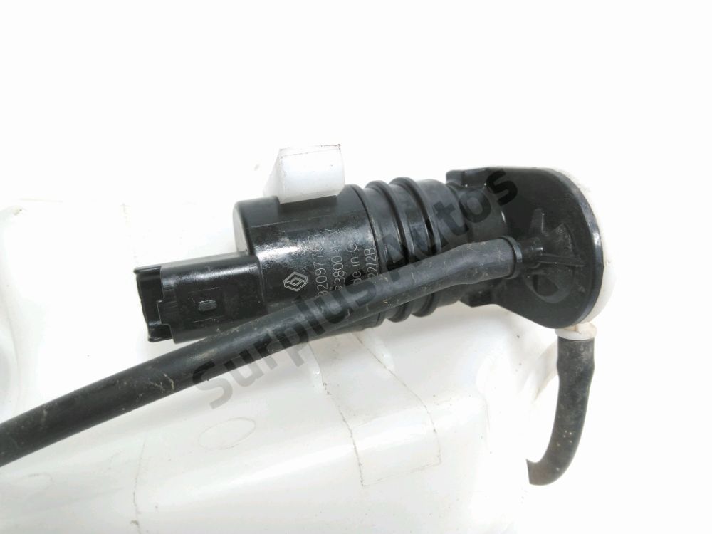 Réservoir de lave glace avant