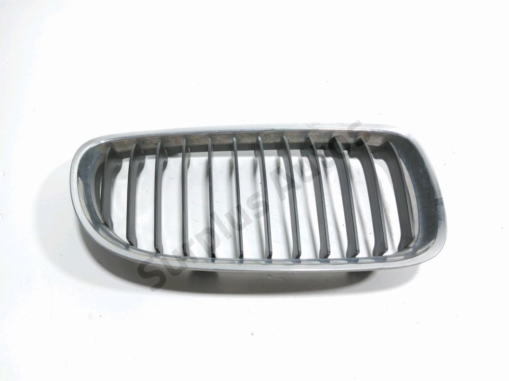 Grille de calandre droite