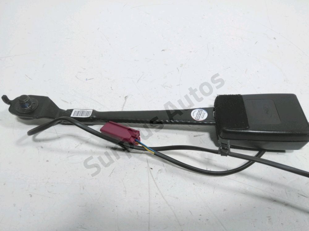 Ancrage ceinture avant droit