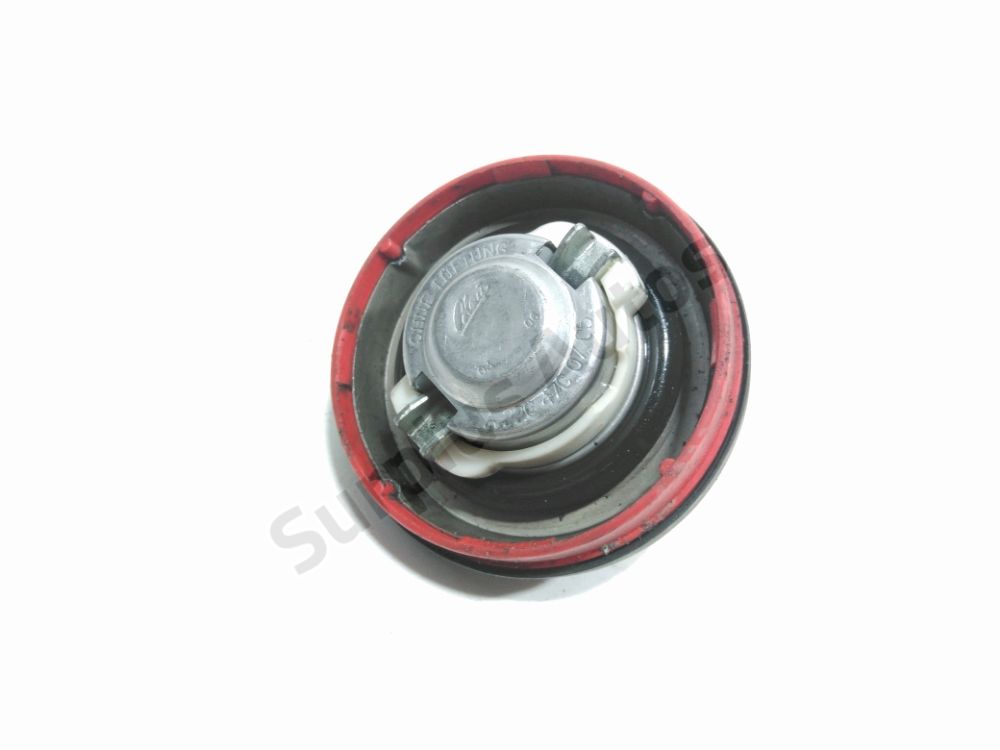 Bouchon de réservoir à carburant