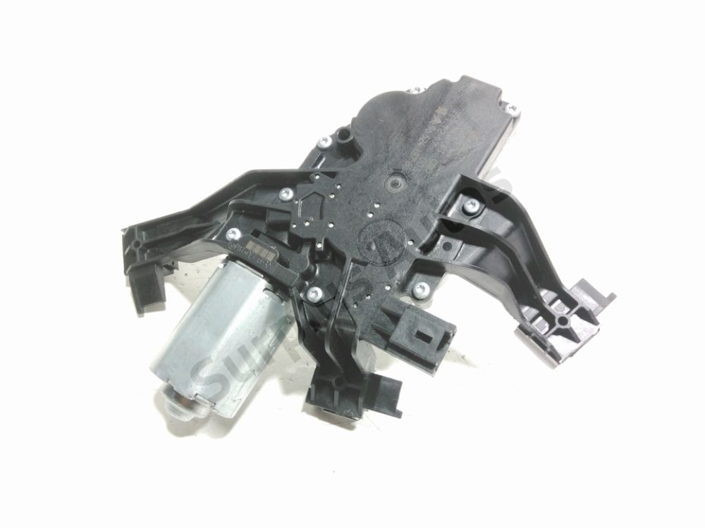 Moteur d'essuie glace arrière