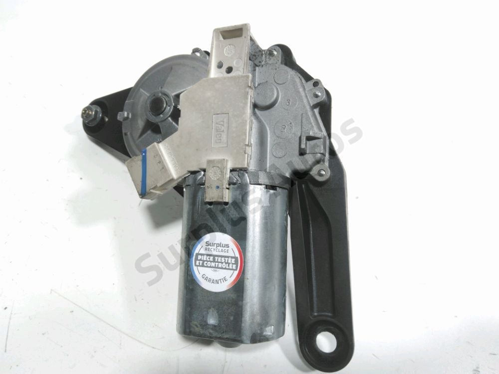 Moteur d'essuie glace arrière