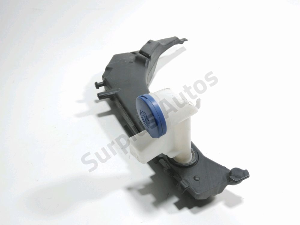 Réservoir de lave glace avant