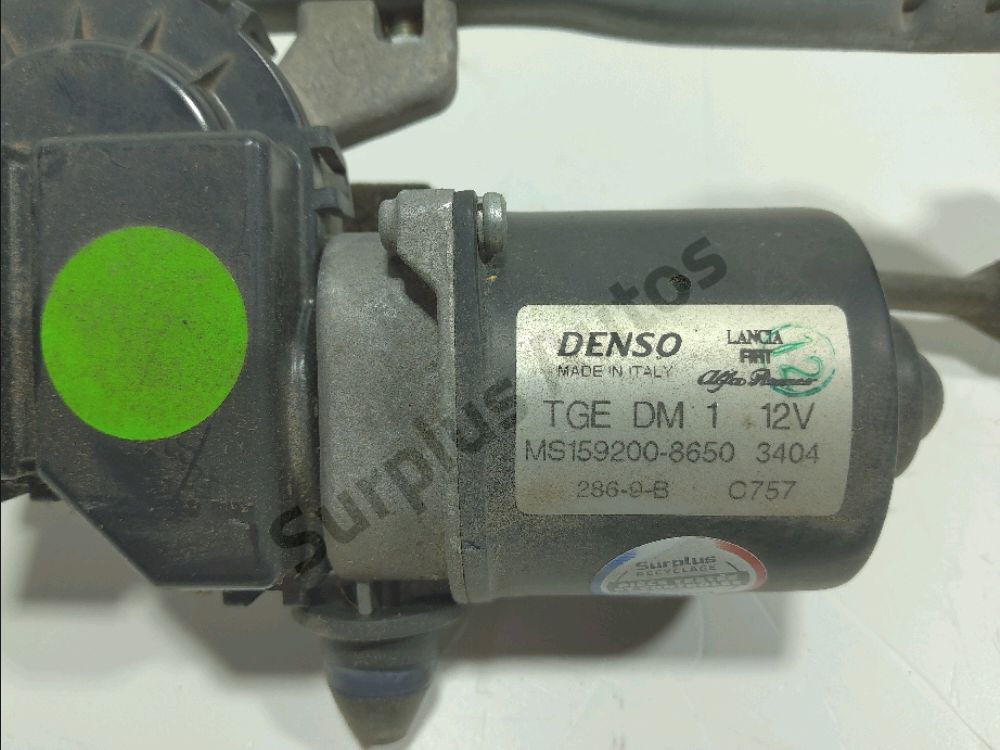 Mécanisme + moteur d'essuie glace avant