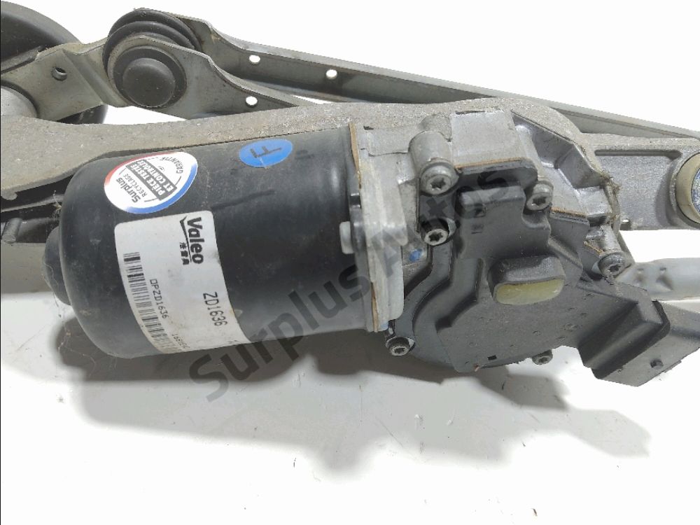 Mécanisme + moteur d'essuie glace avant