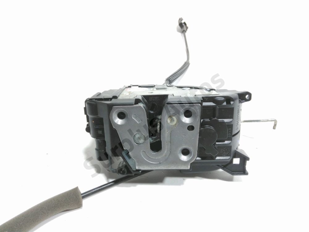 Serrure de porte battante arrière gauche