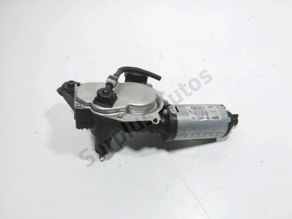 Moteur d'essuie glace arrière