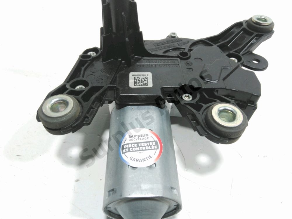 Moteur d'essuie glace arrière