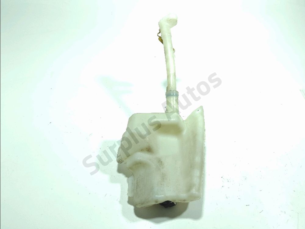 Réservoir de lave glace avant