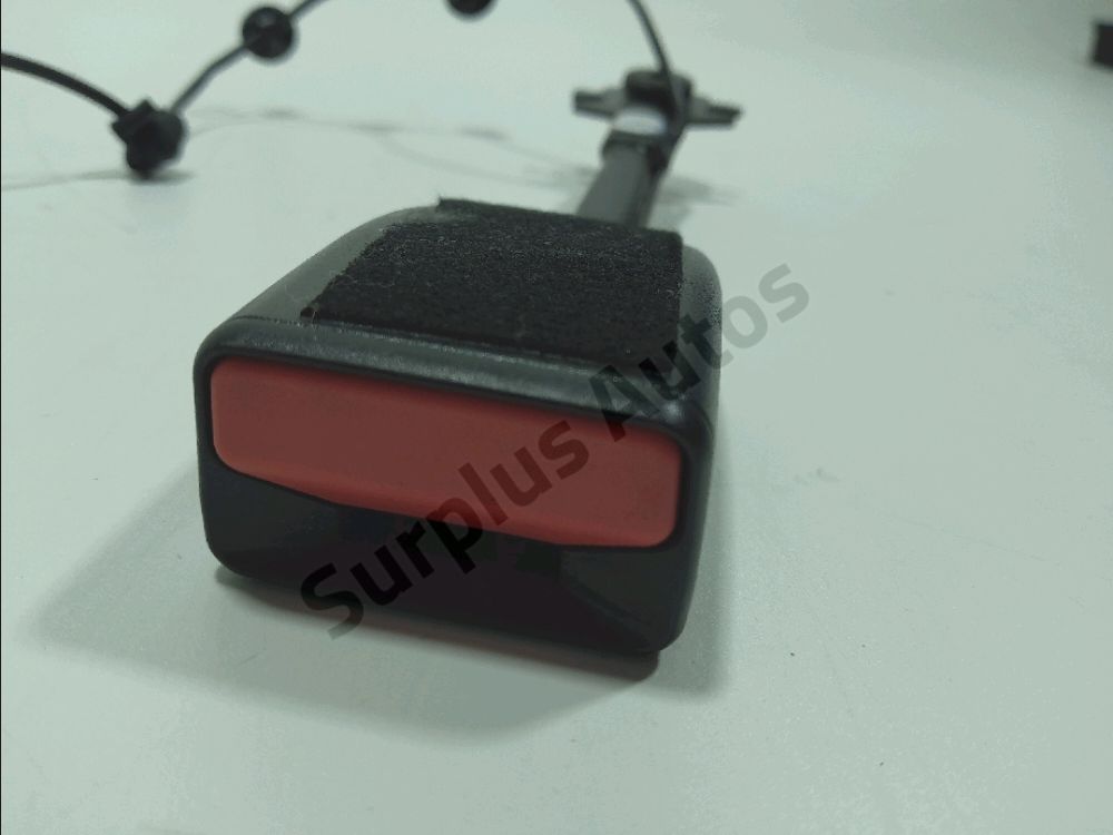 Ancrage ceinture avant gauche