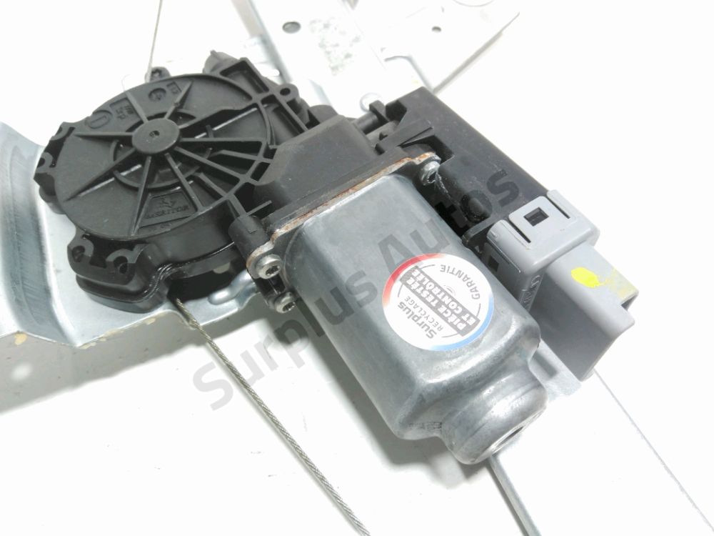 Lève-vitre électrique arrière droit