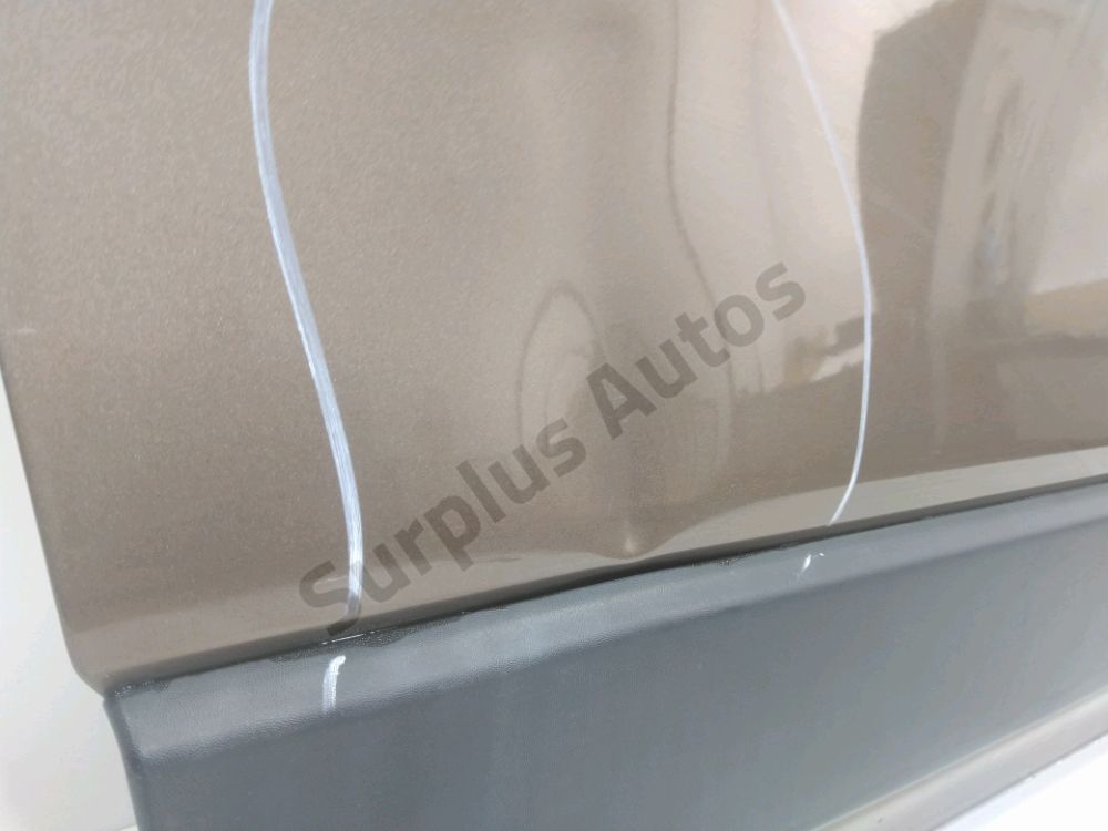 Porte avant droite