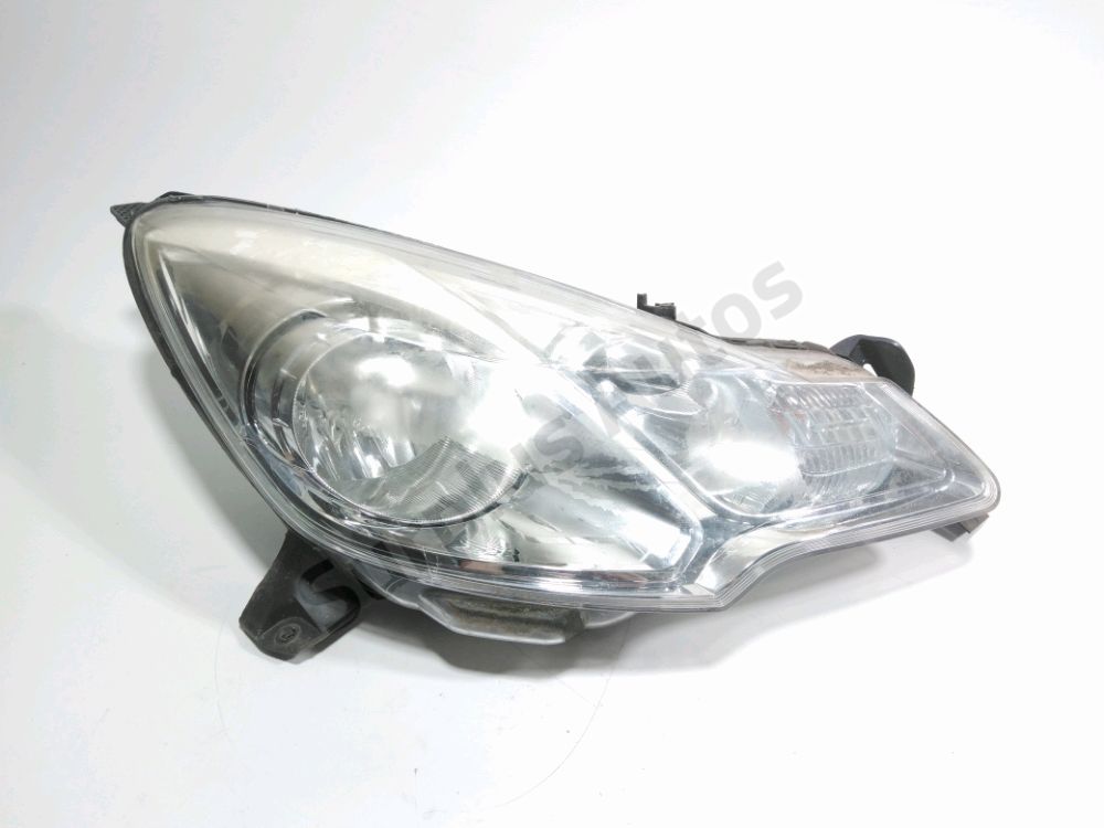 Phare droit