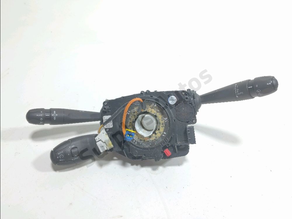 Commande sous-volant