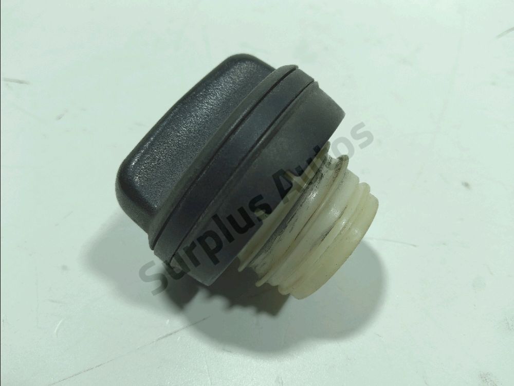 Bouchon de réservoir à carburant