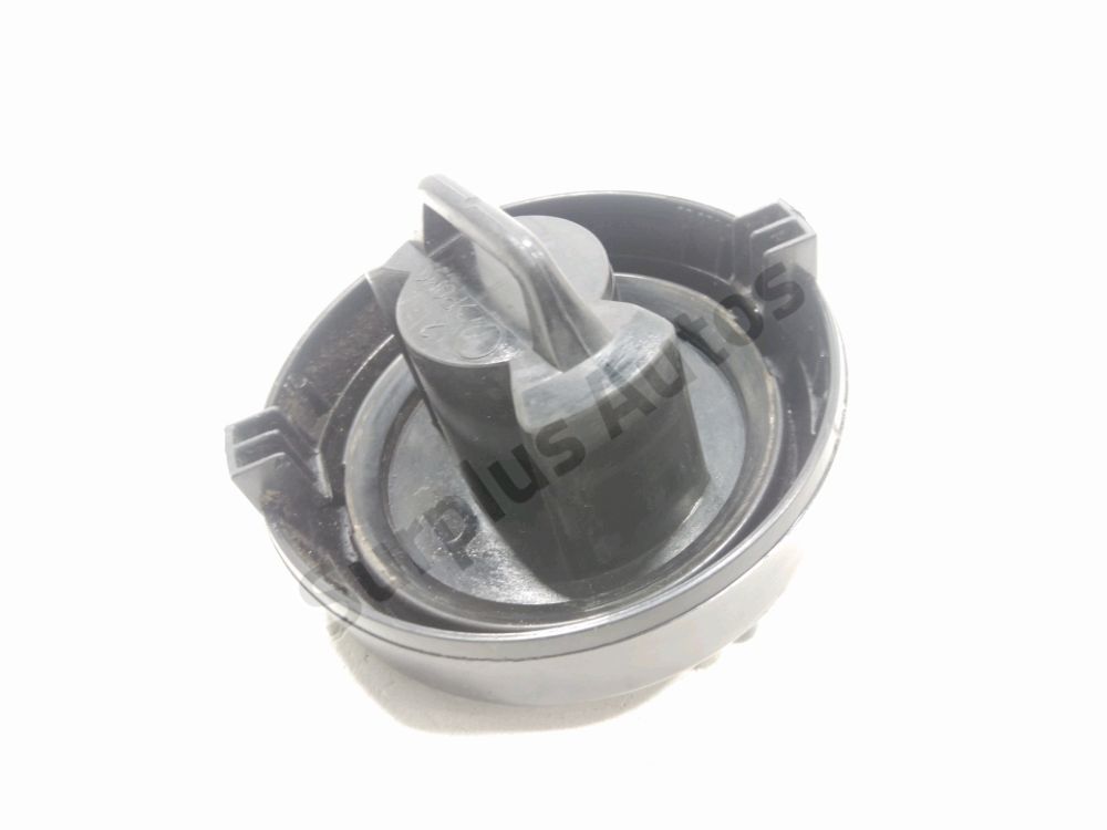 Bouchon de réservoir à carburant