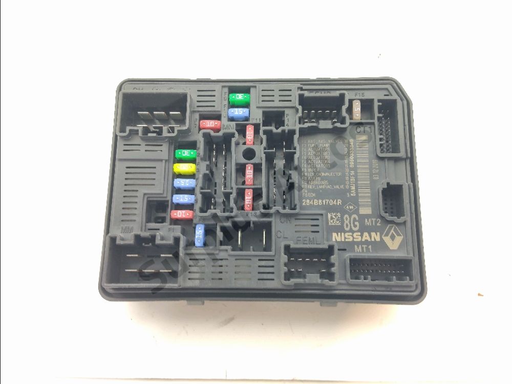 Boite à fusibles moteur