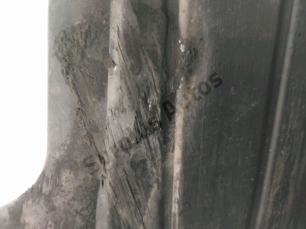 Plaque sous moteur