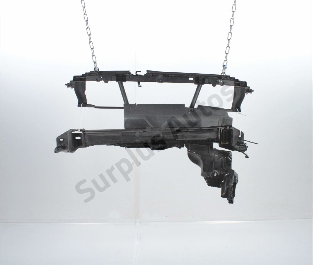 Traverse supérieure armature avant