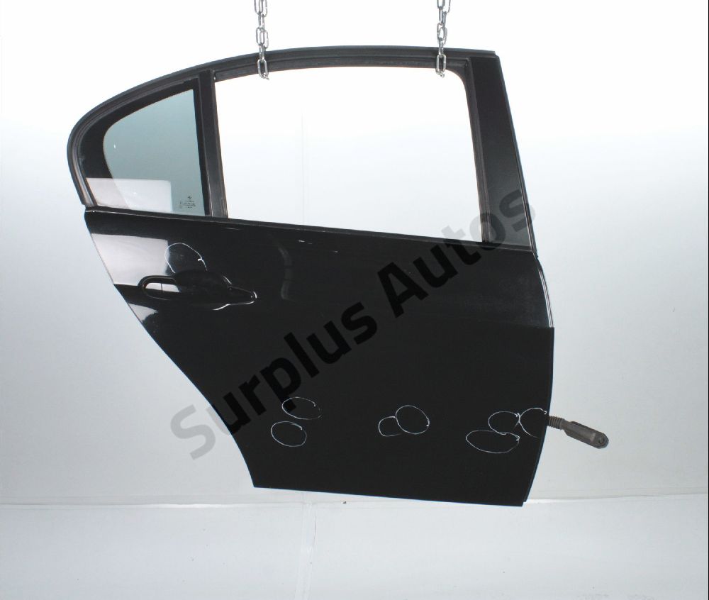 Porte arrière droite