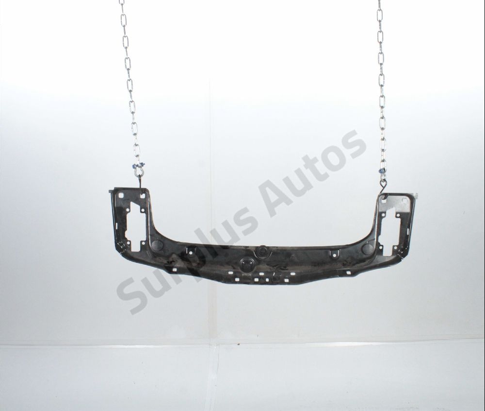 Traverse supérieure armature avant