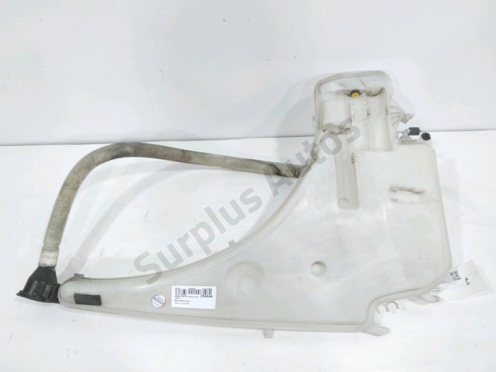 Réservoir de lave glace avant