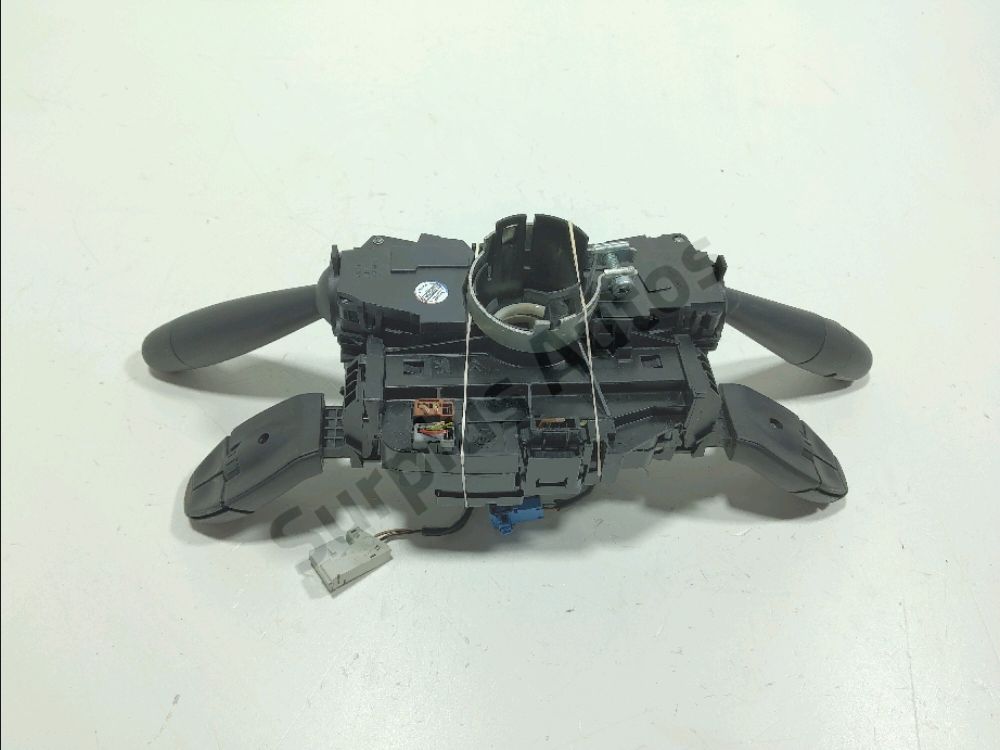 Commande sous-volant