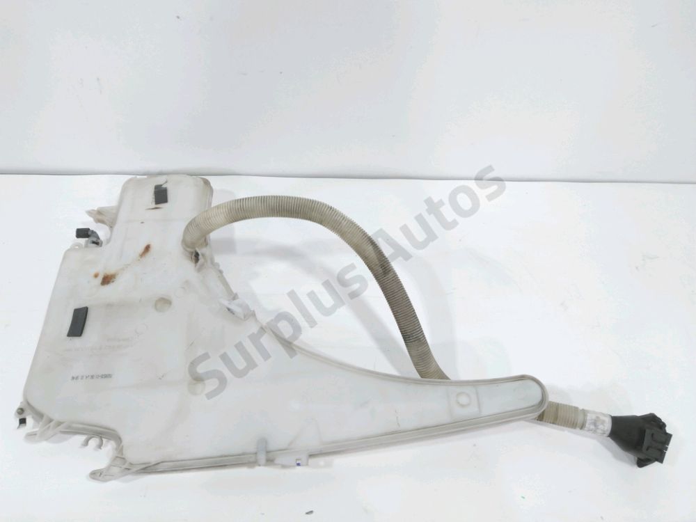 Réservoir de lave glace avant