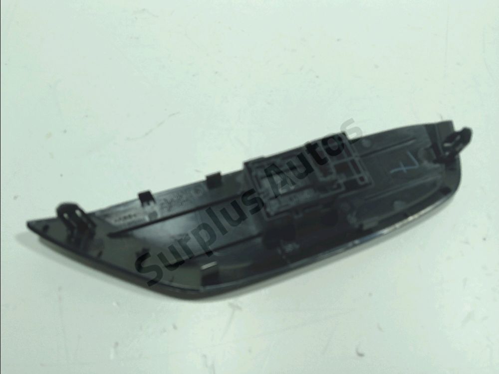 Commande lève-vitre avant droit