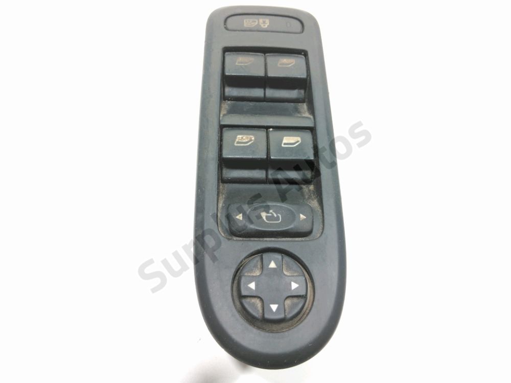 Commande lève-vitre avant gauche