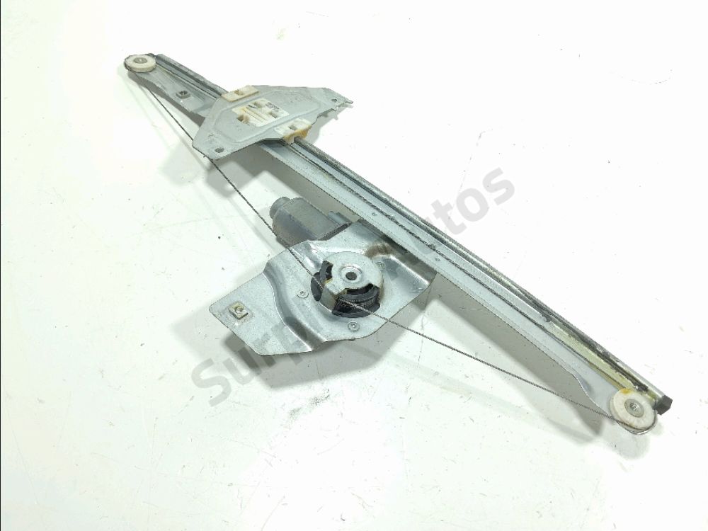 Lève-vitre électrique avant droit