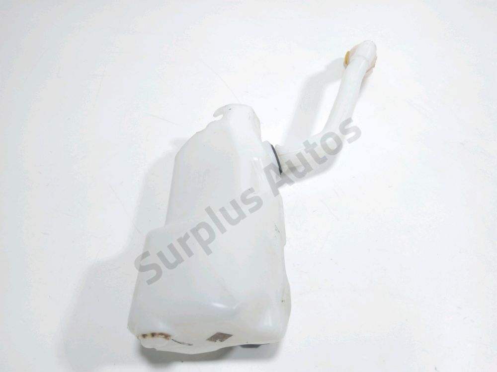 Réservoir de lave glace avant