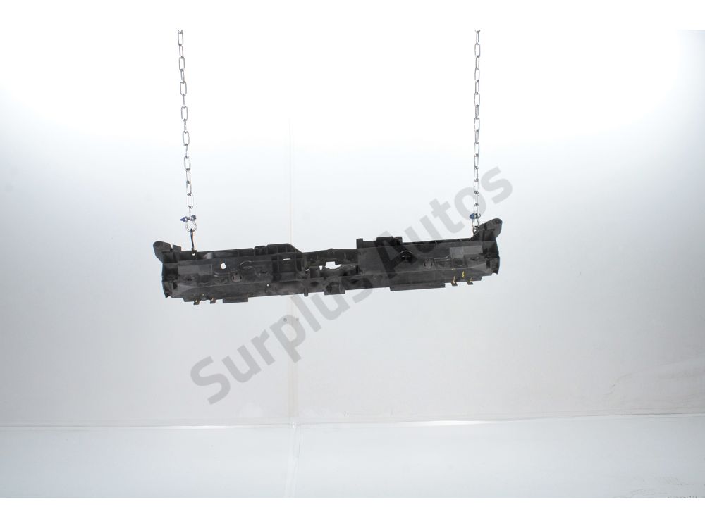 Traverse supérieure armature avant