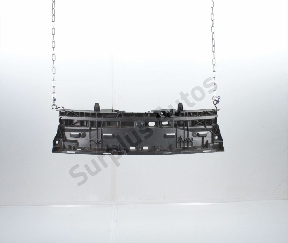 Traverse supérieure armature avant